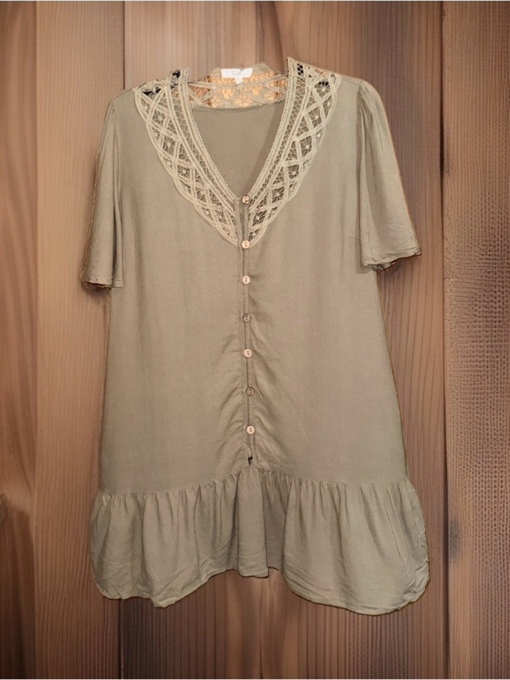 Easel Women’s Khaki Lace-Trim Button Front Women’s Tunic/Mini Dress-M-GC